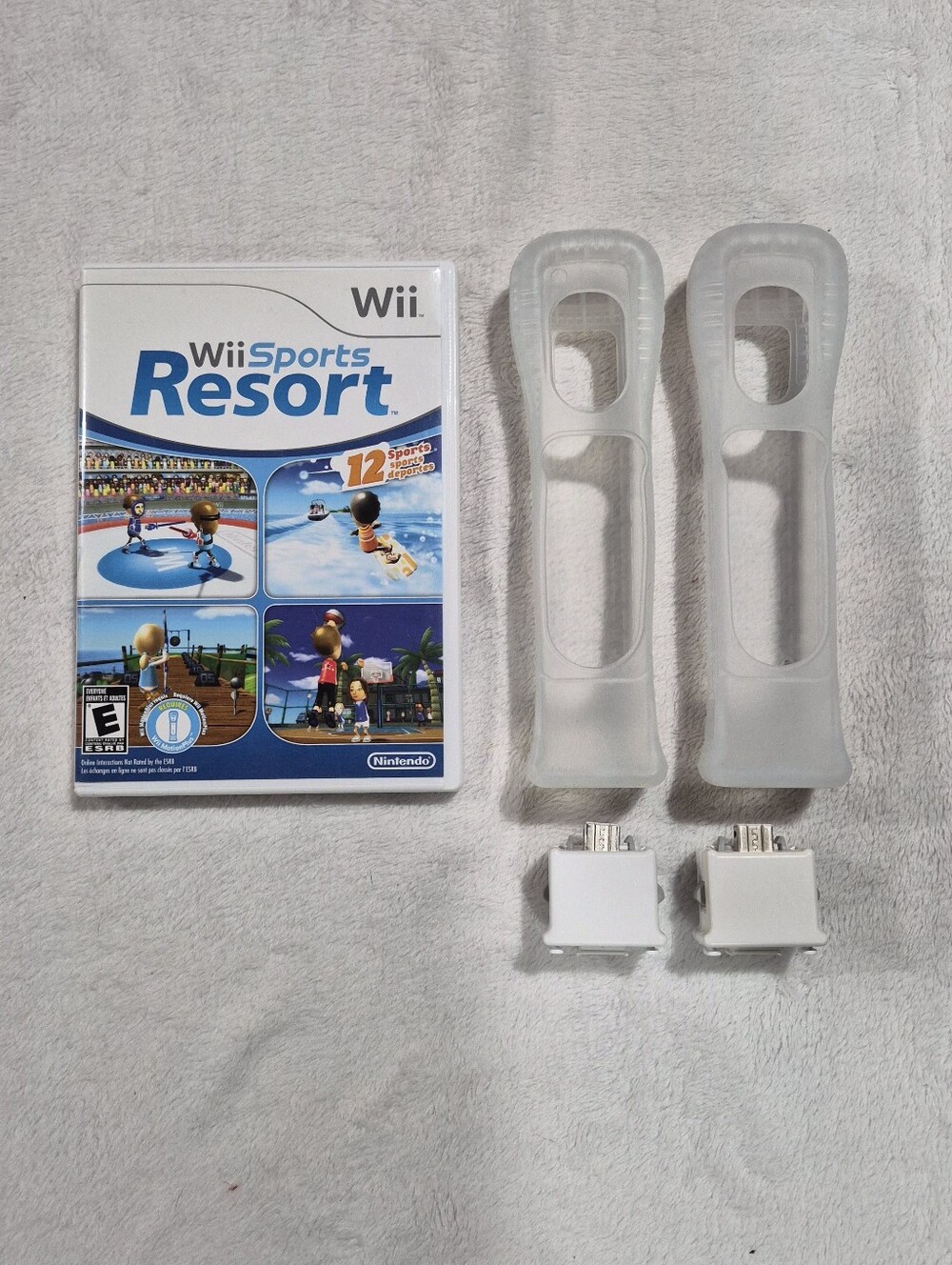 Wii Sports Resort CIB 2 Player Bundle + 2x Motion Plus Adaptors + Clean Sleeves